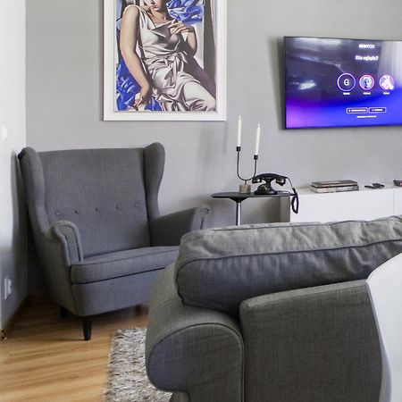 Nr 1 Europa22 Centrum Apartment Old Town Warsaw Stare Miasto Historyczna Kamienica Umiejscowiona W Zabytkowej Czesci Warszawy Obok Parku Multimedialnego I Barbakanu Parking 24H Sniadanie Opcjonaln Breakfast Optional Check In From 14 Pm Parter Ground Екстер'єр фото