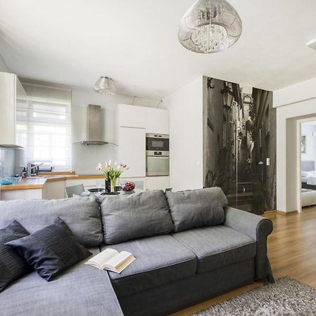 Nr 1 Europa22 Centrum Apartment Old Town Warsaw Stare Miasto Historyczna Kamienica Umiejscowiona W Zabytkowej Czesci Warszawy Obok Parku Multimedialnego I Barbakanu Parking 24H Sniadanie Opcjonaln Breakfast Optional Check In From 14 Pm Parter Ground Екстер'єр фото